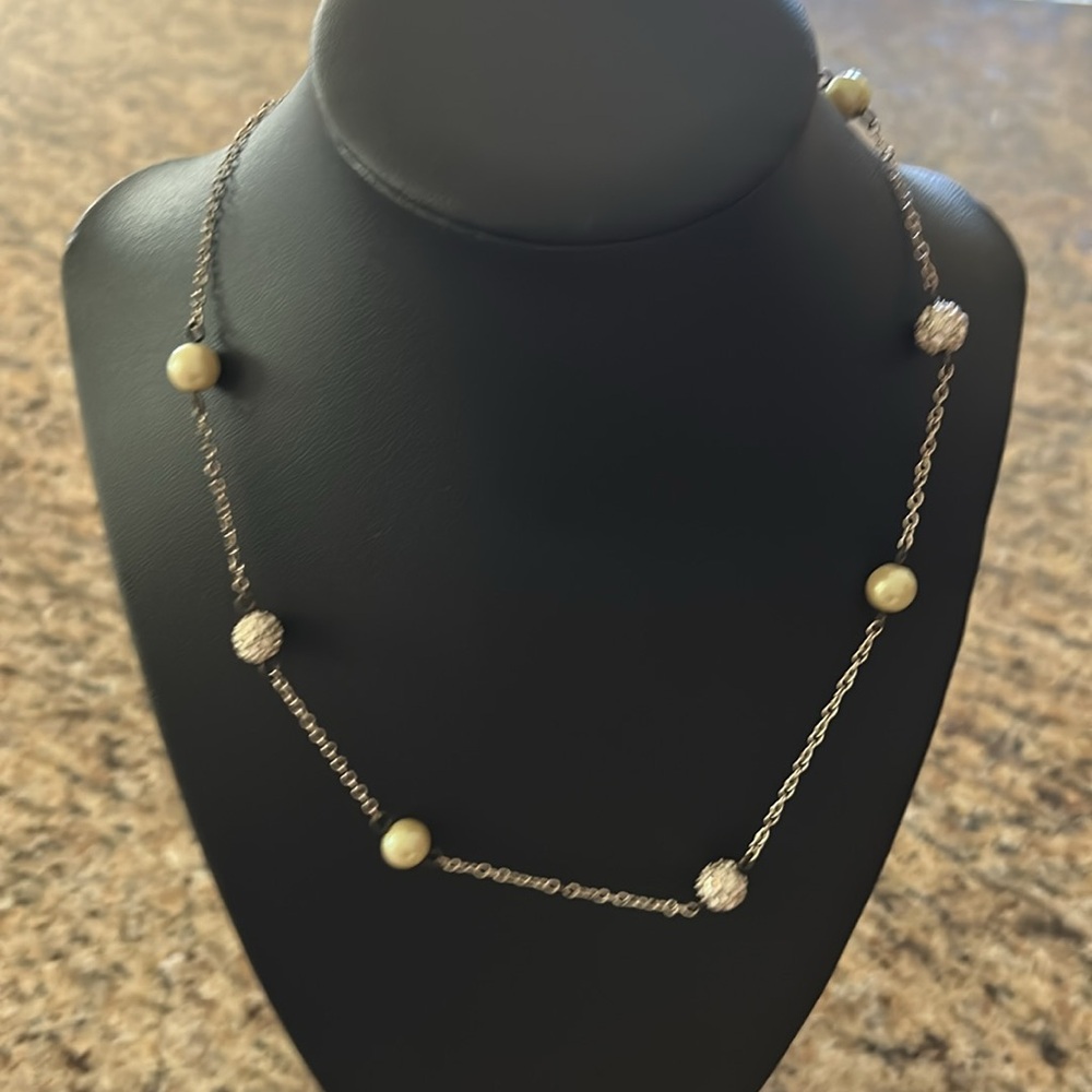 Elegant Pearl and Silver Necklace Set of 4